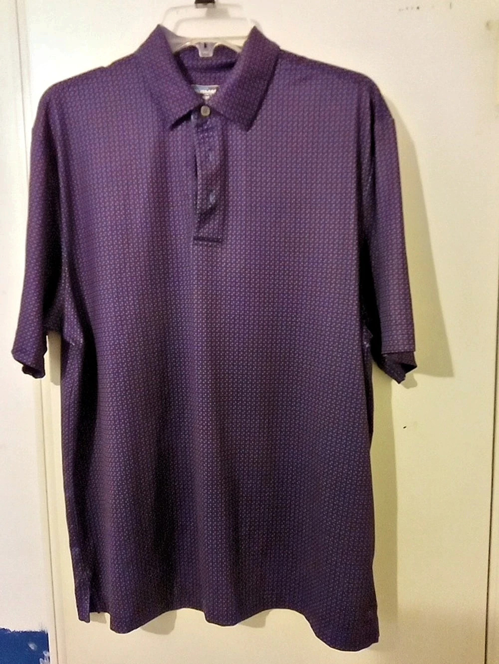 Roundtree & Yorke Performance Men's Geometric Polo Purple Size Medium Like New
